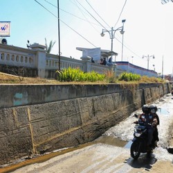 Pelarangan Penggunaan Air Tanah Bisa Cegah Jakarta Tenggelam?