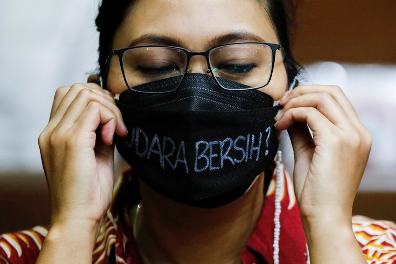INDONESIA-POLLUTION/ General view during the hearing of a citizen lawsuit, done in an attempt to sue the government into taking action on the city's chronic levels of air pollution, at the Central Jakarta Court, Indonesia, September 16, 2021. REUTERS/Willy Kurniawan REFILE - QUALITY REPEAT