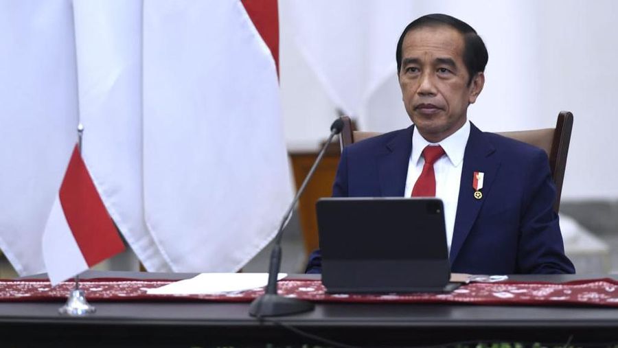Presiden Joko Widodo menjadi satu dari sepuluh kepala negara atau kepala pemerintahan yang mengikuti Major of Economies on Energy and Climate 2021 yang digelar secara virtual pada Jumat, 17 September 2021. Dari Istana Kepresidenan Bogor, Presiden mengikuti forum yang berisi negara-negara utama dalam pembahasan tentang energi dan perubahan iklim tersebut. ( Lukas - Biro Pers Sekretariat Presiden)