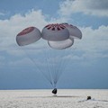 Astronaut Minta Ongkos ke Bumi, Wanita Ini Kirim Rp 460 Juta