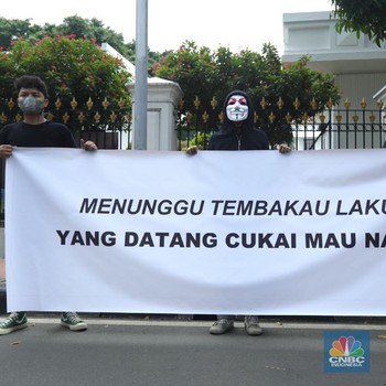 Intip Demo Petani Tembakau Tolak Cukai Rokok Naik di Jakarta