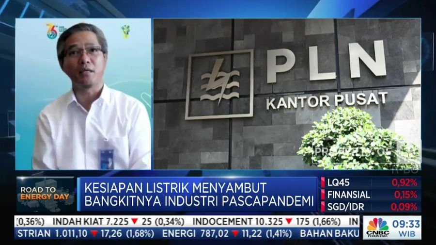 Direktur Niaga dan Manajemen Pelanggan PT PLN (Persero), Bob Saril