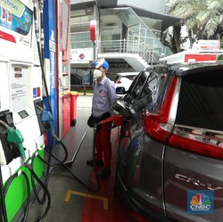 Premium dan Pertalite 'Disuntik Mati', Subsidi Makin Bengkak?