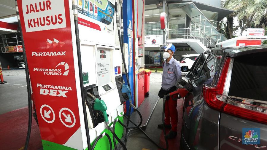 Ilustrasi Pertamax Turbo (CNBC Indonesia/ Tri Susilo)