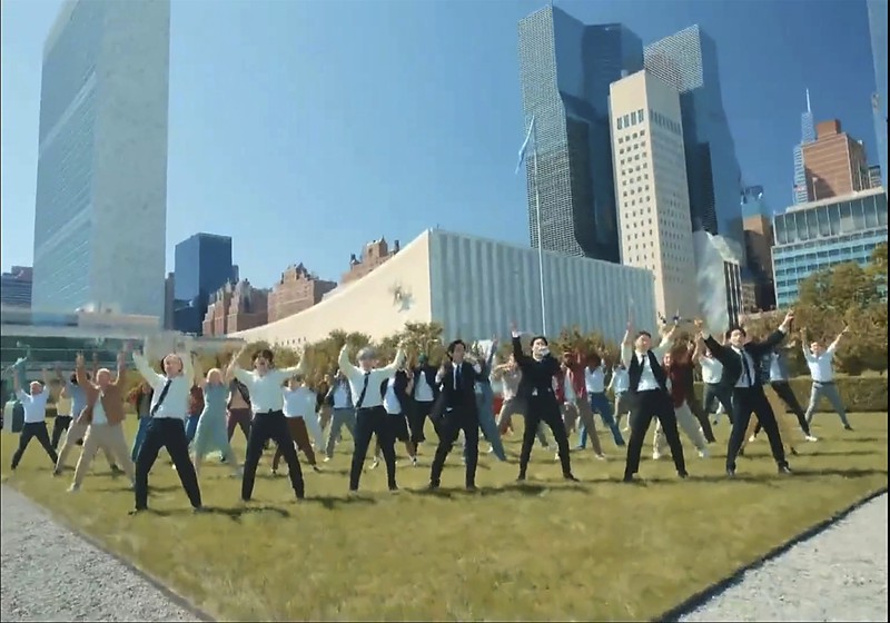 Members of the South Korean band BTS walk near the United Nations headquarters during the 76th Session of the United Nations General Assembly in Manhattan, New York, U.S., September 20, 2021. REUTERS/Eduardo Munoz