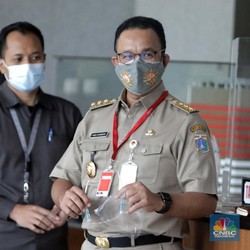 Kepgub Terbit, Anies Resmi Naikkan UMP 2022 DKI 5,1%!