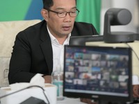 Atasi Pandemi, Kang Emil Luncurkan Petani Milenial Lebah Madu