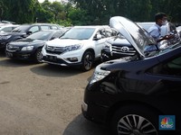 Intip Bisnis Lelang Kendaraan, Ada Honda Jazz Rp 70 Jutaan!
