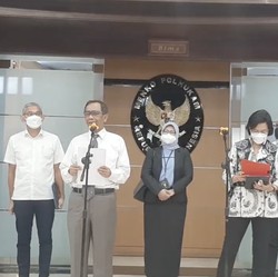Pesan Mahfud MD ke Pinjol Ilegal: Hentikan Sekarang