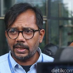 Soal Minta Luhut Urus Saham Freeport, Ini Jawaban Haris Azhar