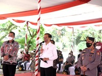 Penasaran Resep Pengendalian Covid-19 A La Jokowi? Ini Dia!