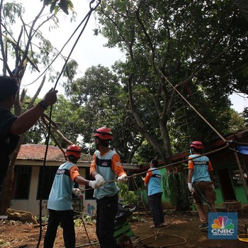 Penampakan Terkini Usai Angin Puting Beliung Menerjang Depok