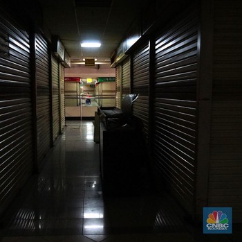Sepi Bak Kuburan, Banyak Kios ITC Cipulir Tutup Hingga Dijual