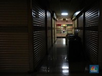 Sepi Bak Kuburan, Banyak Kios ITC Cipulir Tutup Hingga Dijual