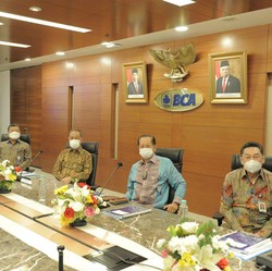 Tok! Pemegang Saham BCA Setuju Stock Split Rasio 1:5