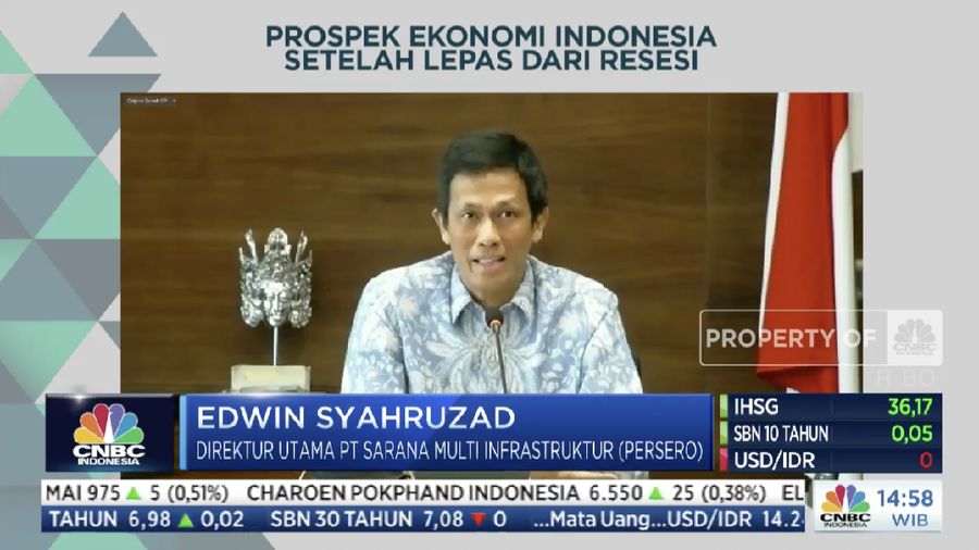 Direktur Utama PT SMI Edwin Syahruzad