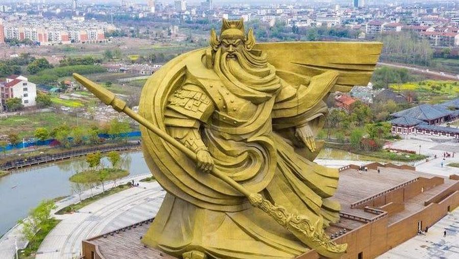 Patung Guan Yu di Jingzhou. (Tangkapan Layar via weibo)