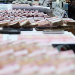 Mantan Artis Diciduk Polisi di Mal, Bawa Rp235 Juta Uang Palsu
