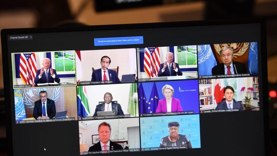 Presiden Jokowi Hadir pada acara Global Covid-19 Summit yang digelar secara virtual. (Biro Pers Sekretariat Presiden/Lukas)