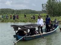 Jokowi: Pemerintah Kerja Siang & Malam Untuk Vaksinasi Massal