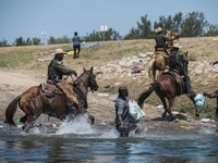 Bak Koboi, Gaya Petugas Border AS Usir Imigran Gelap