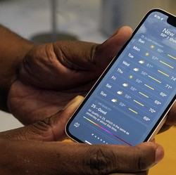Udah Terlanjur Ngidam Iphone 13? Baca Ini Biar Enggak Nyesel!