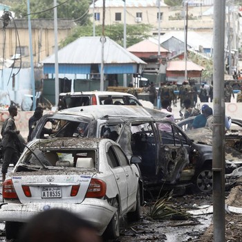 Ngeri! 8 Meninggal Akibat Bom Dekat Istana Presiden Somalia