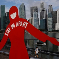 Kasus Covid-19 Bisa 'Meledak' 5.000/hari, Singapura Siaga!