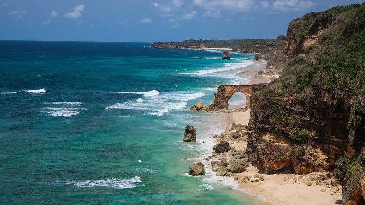 Bawana Beach, Sumba Bawana Beach, Sumba (Photo by Delphine Fant on Unsplash)