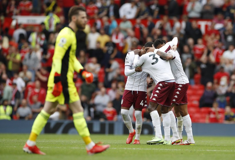 Pemain Manchester United Cristiano Ronaldo, (tengah) beraksi selama pertandingan sepak bola Liga Premier Inggris antara Manchester United dan Aston Villa di stadion Old Trafford di Manchester, Inggris, Sabtu, 25 September 2021. (AP Photo/Jon Super) Manchester United's Cristiano Ronaldo, center, in action during the English Premier League soccer match between Manchester United and Aston Villa at the Old Trafford stadium in Manchester, England, Saturday, Sept 25, 2021. (AP Photo/Jon Super)