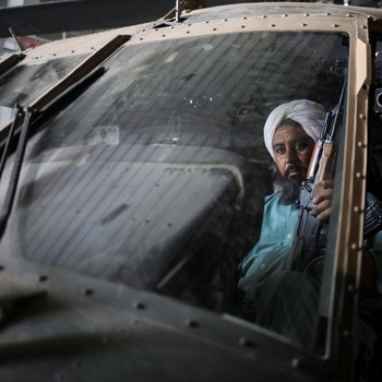 Potret Terbaru Pangkalan Udara Afghanistan Dikuasi Taliban