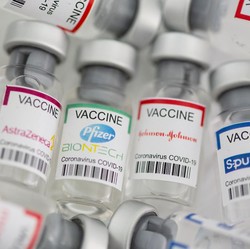 Vaksin Booster Pfizer Vs Astrazeneca, Mana Lebih Tokcer?