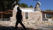 Potret Gempa M 5,8 Guncang Yunani, Rumah-rumah Hancur
