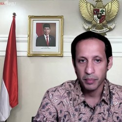 Nadiem Ngotot Sekolah Tatap Muka, Ternyata Ini Alasannya