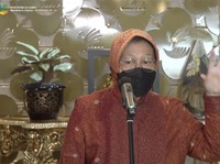 Geger Bayi 'Manusia Silver' di Tangsel, Apa Langkah Risma?