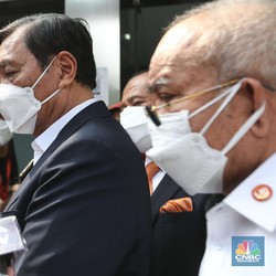 Lengkap Sudah Pesanan Kereta LRT, Luhut pun Happy!