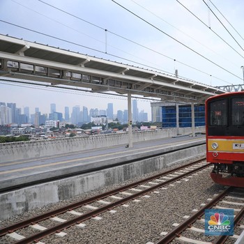 Intip Jalur Layang KRL Stasiun Manggarai yang Mulai Operasi