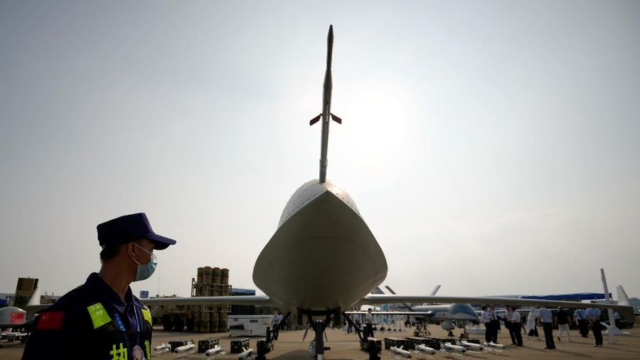Drone CH-6 buatan China. (REUTERS/ALY SONG)