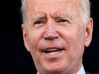 Joe Biden Bakal Cabut Larangan Perjalanan 8 Negara Afsel