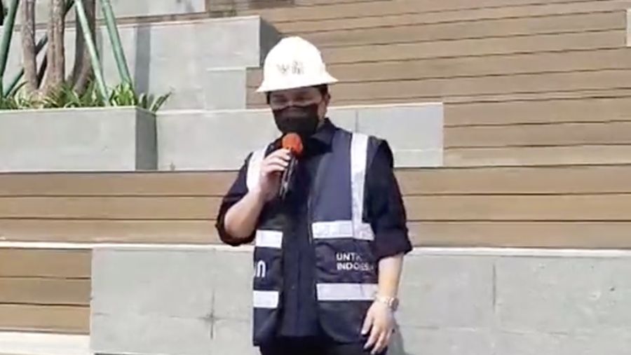 Menteri BUMN, Ercik Tohir meninjau progress renovasi Sarinah. (Dok: Tangkapan layar ig kementerianbumn)