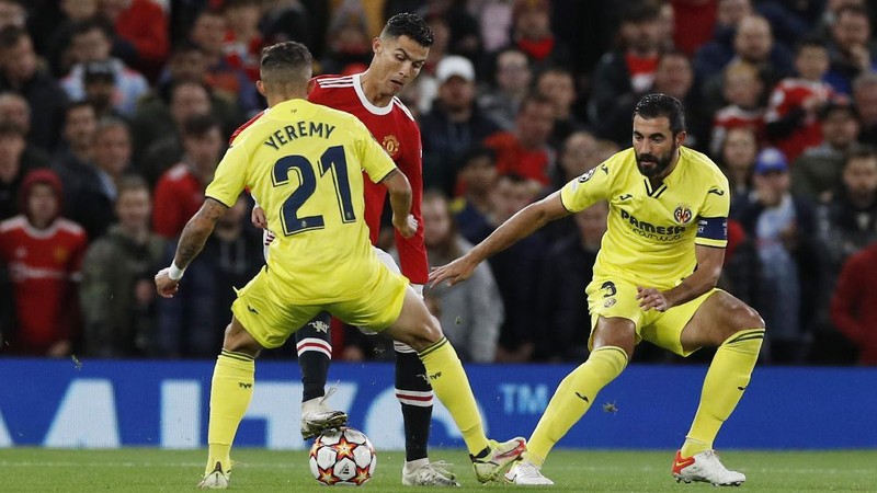 Cristiano Ronaldo saat menghadapi Villareal. (REUTERS/PHIL NOBLE)