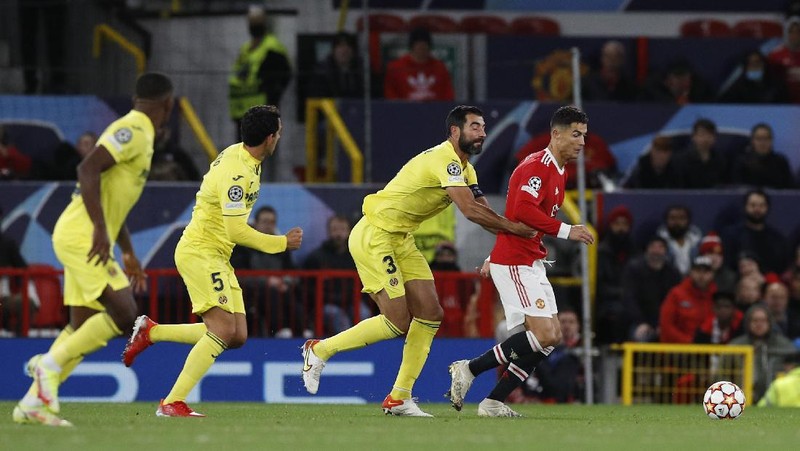 Cristiano Ronaldo saat menghadapi Villareal. (REUTERS/PHIL NOBLE)
