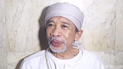Anak Qomar Ungkap Perjuangan Ayah Melawan Kanker-Pesan Terakhir