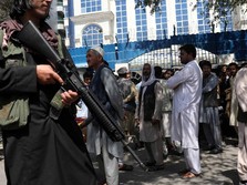 Dor! Taliban Lepas Tembakan Halau Pendemo Wanita & Anak-anak