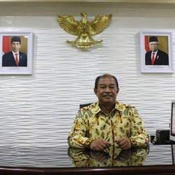 Jabar Bangun Pusat Bahan Baku bagi Industri Kecil - UMKM