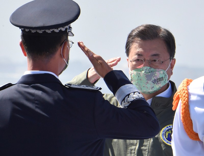 Korea Selatan perkenalkan kendaraan tempur di Hari Angkatan Bersenjata. (via REUTERS/POOL) Korea Selatan perkenalkan kendaraan tempur di Hari Angkatan Bersenjata. (via REUTERS/POOL)
