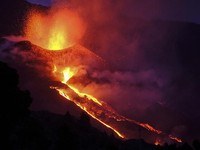 Duh Ngeri! Begini Penampakan Erupsi Gunung La Palma Spanyol