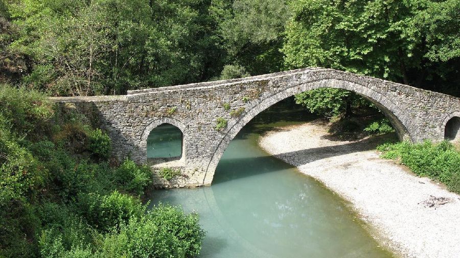 Zagori, Greece (Ist Pixabay/Georgios Polychron )