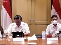 Luhut: 20 Wilayah Masuk Level 2 & 107 Daerah di Level 3