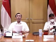 Blitar Uji Coba PPKM Level 1, Luhut: Mendekati Hidup Normal!